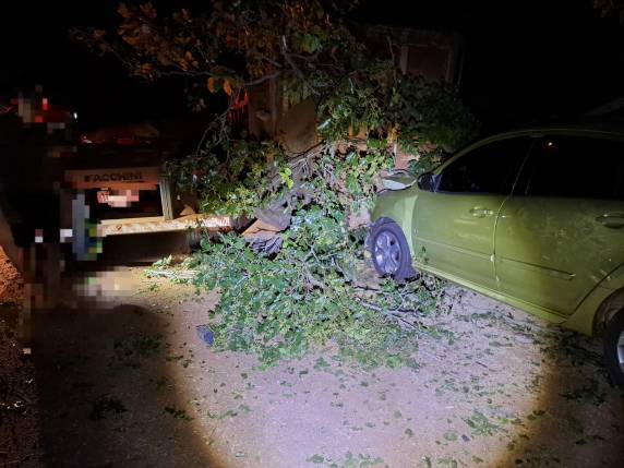 Grave acidente envolve automóvel e caminhão na RS-342 em Ijuí - foto 2