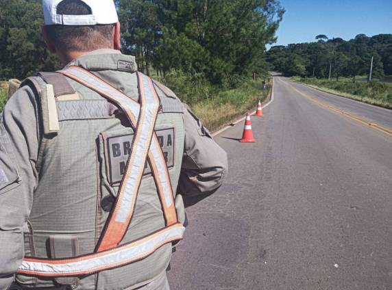 Homem morre atropelado por caminhão na ERS 324 em Passo Fundo - foto 2