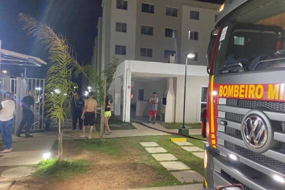 Explosão atinge condomínio no bairro Rubem Berta, na Capital - foto 2