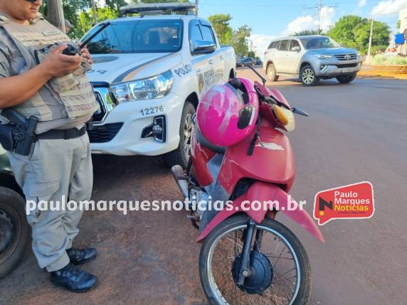 Colisão com danos materiais envolve carro e moto no Centro de Três de Maio - foto 2