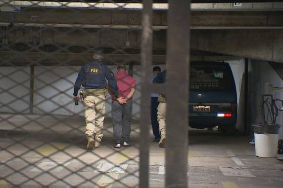 Criminosos vendem versão digital do documento por meio de aplicativo de mensagens; se flagrado, comprador responde por estelionato e recebe multa por infração gravíssima de trânsito