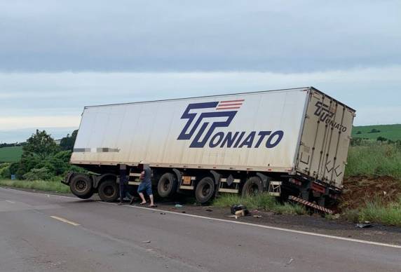 Acidente na BR-285 em Santa Bárbara do Sul - foto 2