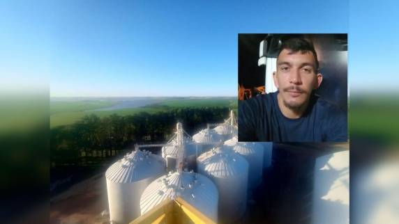 A vítima foi retirada do local por outros funcionários, porém, não resistiu e veio a óbito antes da chegada das guarnições.