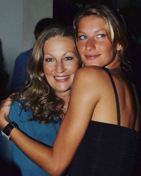 Morre Vânia Nonnenmacher, mãe de Gisele Bündchen, em Porto Alegre - foto 2