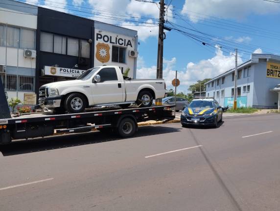 Caminhonete foi furtada ontem em Caxias do Sul