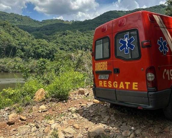 Régis da Rosa de Sá, 11 anos, estava com a família na água quando desapareceu
