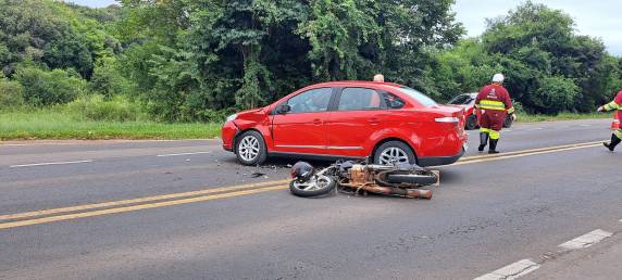 Motociclista fica ferido em acidente na BR-386 em Soledade - foto 2