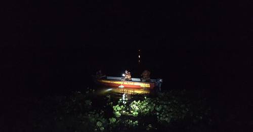 Barco vira em barragem e dois homens morrem afogados em Santo Antônio das Missões - foto 3