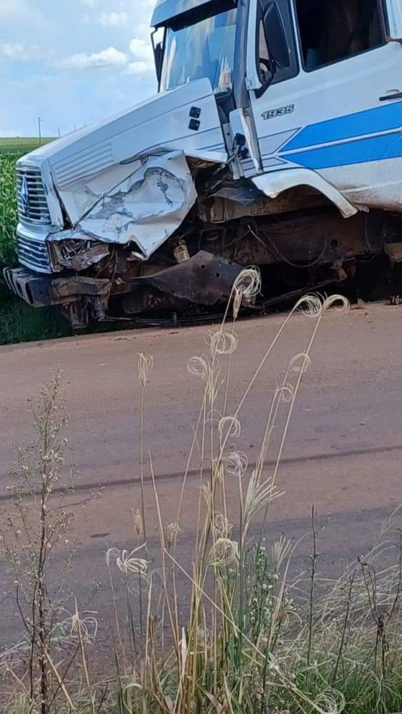 Homem morre após colisão entre carro e carreta em Espumoso - foto 2