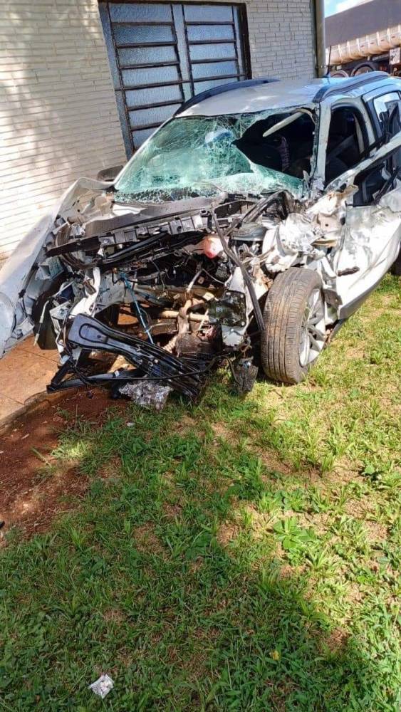 Homem morre após colisão entre carro e carreta em Espumoso - foto 3
