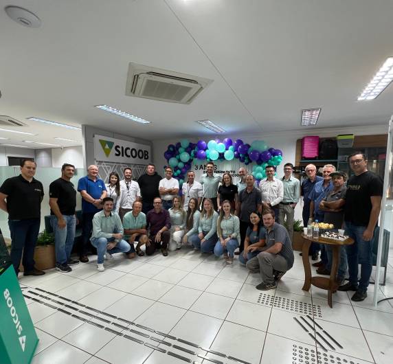 Sicoob Credial comemora 3 anos de atuação em Três de Maio - foto 2