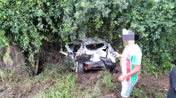 Dois acidentes na BR-158 no início desta segunda-feira - foto 3