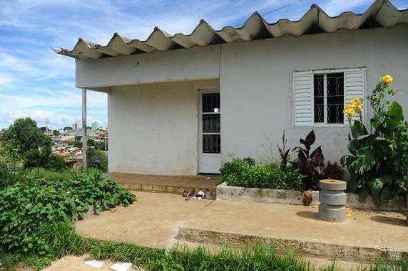 Mulher e três filhas não resistiram após possível intoxicação causada por gás de gerador de energia elétrica