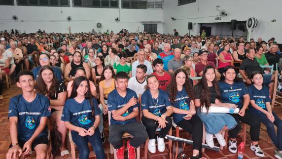 Sicredi reúne 22.816 mil pessoas nas Assembleias 2024 - foto 2
