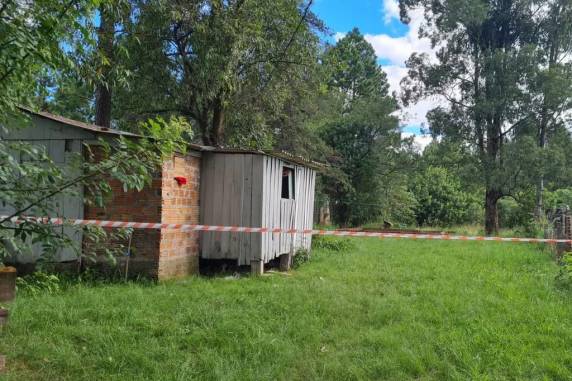 Segundo policiais, homem armado vigiava movimentação da equipe