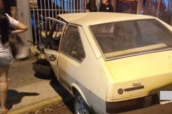 Dois jovens são presos após disputarem racha em Gravataí - foto 2