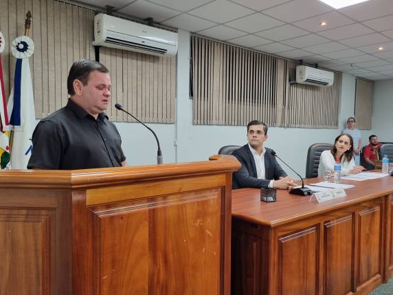 Vereadores prestam homenagem a policiais da Brigada Militar, em Três de Maio - foto 3