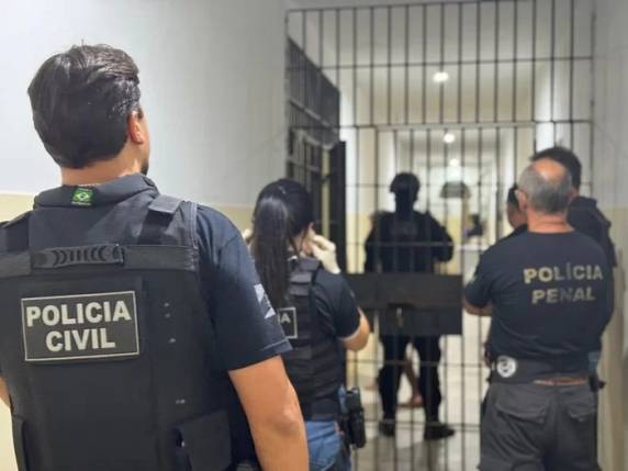 Foram identificadas oito pessoas que participavam dos delitos, sendo que cinco delas estão presas