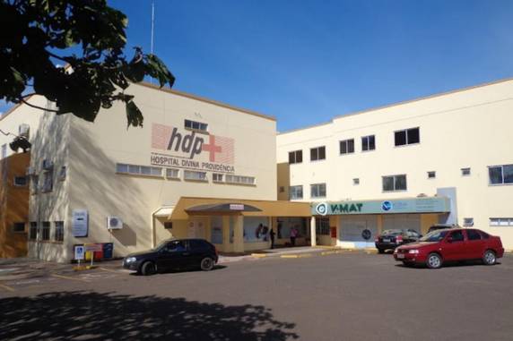 Recém-nascido esperou cerca de nove horas por transferência