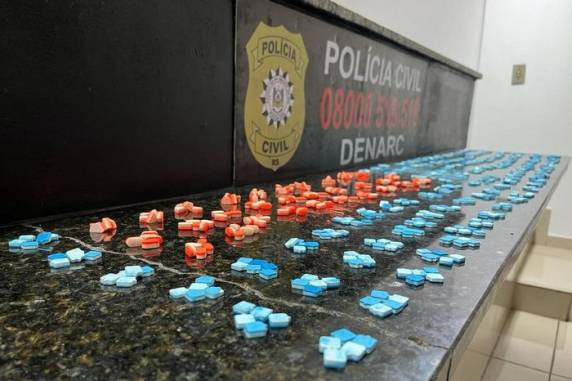 De acordo com a Polícia Civil, entorpecentes eram vendidos principalmente em eventos