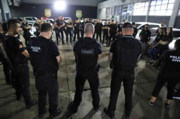 Operação da Polícia Civil gaúcha prende integrantes de facções em quatro Estados e em Portugal - foto 5