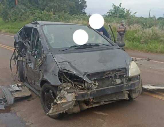 Suspeitos em fuga causaram grave acidente na BR-468, em Três Passos - foto 2