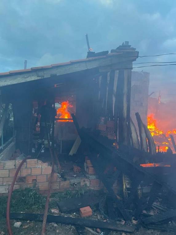 Cinco pessoas são mortas em chacina no Litoral Norte - foto 5
