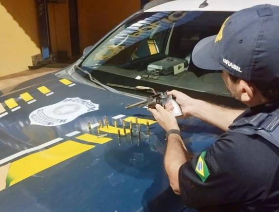 Motorista tem diversas passagens pela polícia e estava com a família, incluindo uma menina de 1 ano