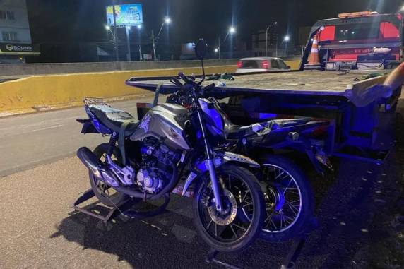 De acordo com a Polícia Rodoviária Federal, cerca de 50 motos participaram do chamado "rolezinho"