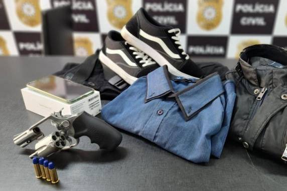 Ação conjunta da Polícia Civil e da Brigada Militar cumpriu mandados nas cidades de Canoas e Gravataí nesta terça-feira (23); quatro veículos já foram recuperados