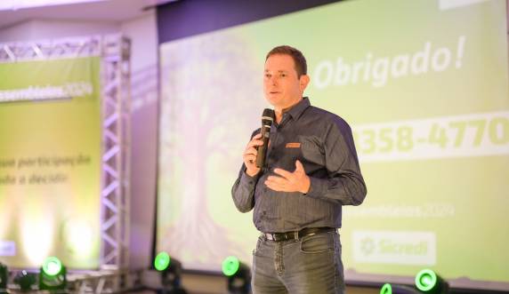 Presidente do Sicredi destaca os impactos do cooperativismo para o desenvolvimento de negócios e cidades - foto 2