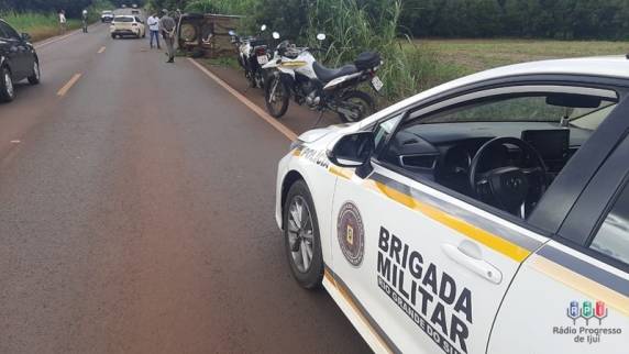 Casal e criança ficam feridos após capotamento na ERS-342 em Ijuí - foto 3