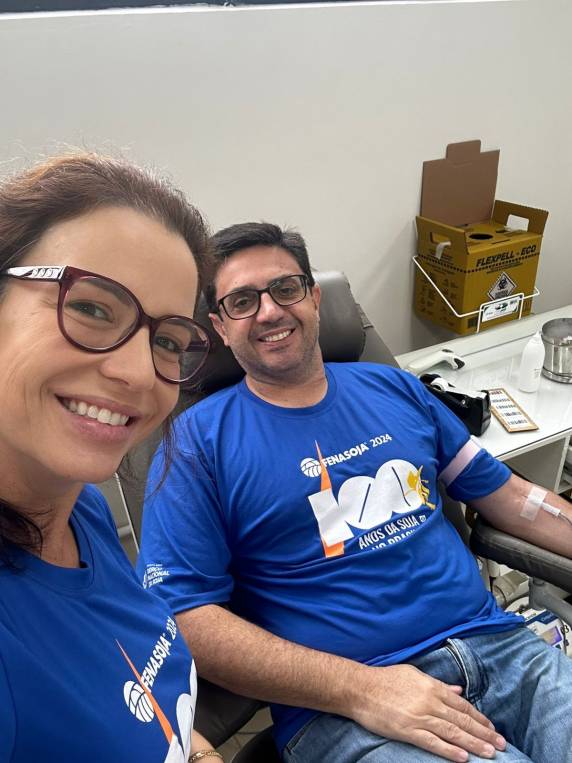 Voluntários realizaram doação de sangue neste sábado - foto 2
