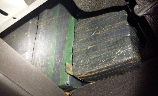Bandidos alugaram até uma casa para armazenar drogas