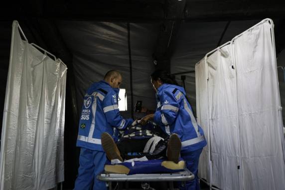 Mapeamento feito pelo Observatório do Clima da Fiocruz identificou consultórios, clínicas e farmácias localizados na mancha de inundação, além de 40 comunidades quilombolas, 240 favelas e cinco aldeias indígenas. Objetivo é subsidiar ações de governos e sociedade civil para a reconstrução das áreas atingidas