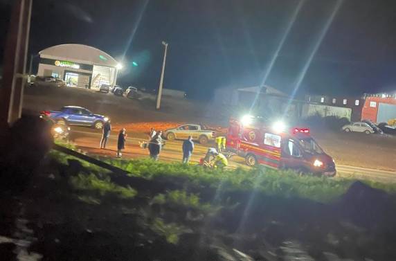 O homem foi socorrido pelo Corpo de Bombeiros para o hospital de Três de Maio