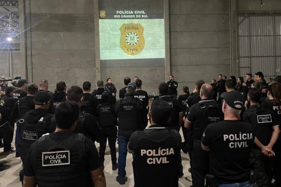 Mais de 40 são presos em operação contra grupo responsável por tráfico de drogas e homicídios em Uruguaiana - foto 5