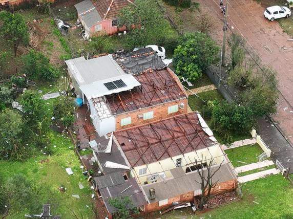 Temporal provoca devastação na metade leste do município de São Luiz Gonzaga - foto 5