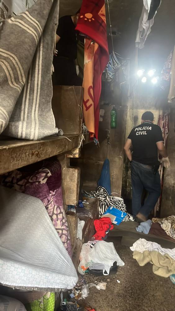 Polícia Civil identifica autores de homicídio e cumpre mandados de busca na casa de suspeitos, em Cerro Largo - foto 4