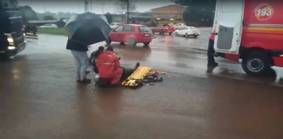 Após ser socorrido, ele foi encaminhado ao Hospital de Clínicas de Ijuí. 