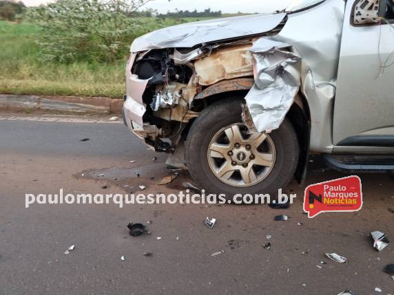 Grave acidente envolve moto e caminhonete na BR-472, em Três de Maio - foto 2