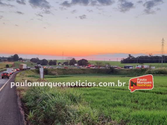 Grave acidente envolve moto e caminhonete na BR-472, em Três de Maio - foto 3