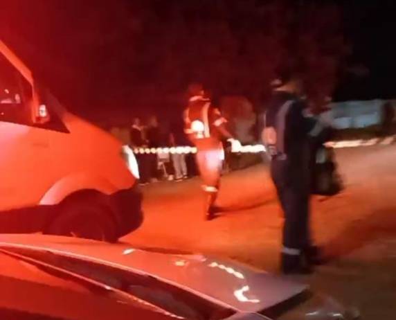 Disparos foram feitos em frente a residência no bairro Promorar, na noite desta quinta-feira; houve ainda um ferido