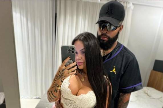 Influenciadora Gabriela Sousa foi detida em flagrante na sexta-feira, com arma de uso restrito das Forças Armadas sem registro, durante operação que investiga lavagem de dinheiro. O marido foi preso no domingo, por suspeita de estelionato que lesou 370 vítimas