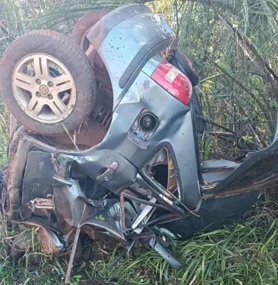O acidente envolveu três veículos no trajeto entre Santa Rosa e Três de Maio. A vítima fatal é de Três de Maio