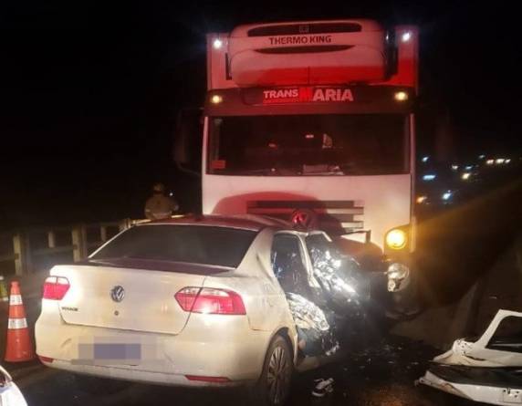 O fato aconteceu na madrugada deste sábado (20), por volta das 4h30, no km 222