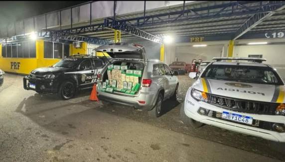 A ação aconteceu na madrugada deste domingo (21), na BR-287, em Santiago.