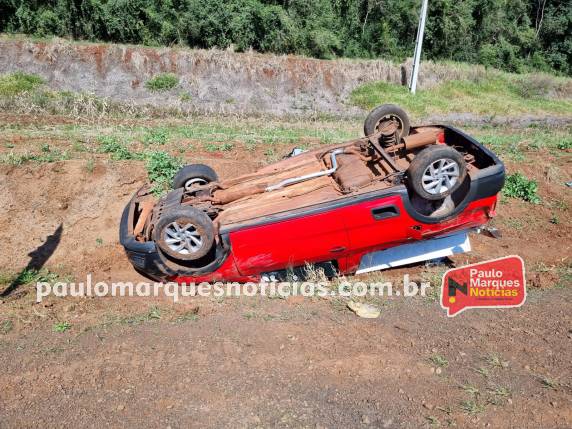 Colisão frontal entre dois veículos deixa uma mulher ferida na BR-472, em São José do Inhacorá - foto 2