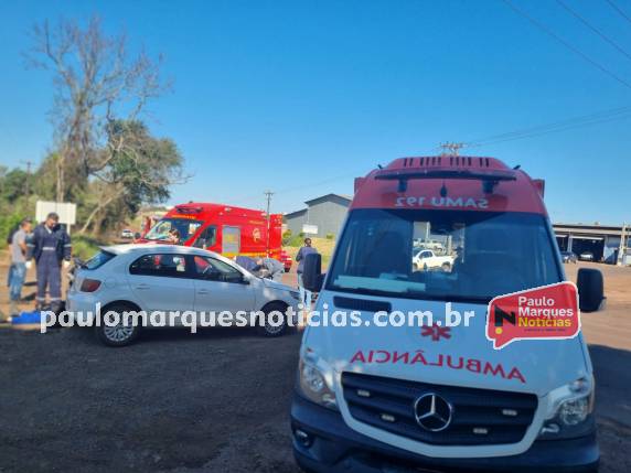 O acidente ocorreu no entroncamento da rodovia com a rua Ivagaci