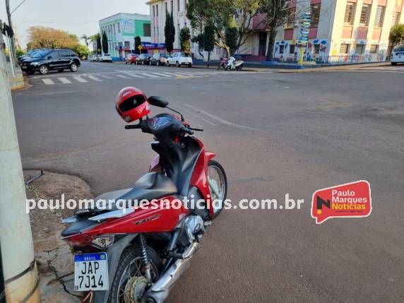 Colisão entre caminhonete e moto Biz deixa mulher ferida, no Centro de Três de Maio - foto 4